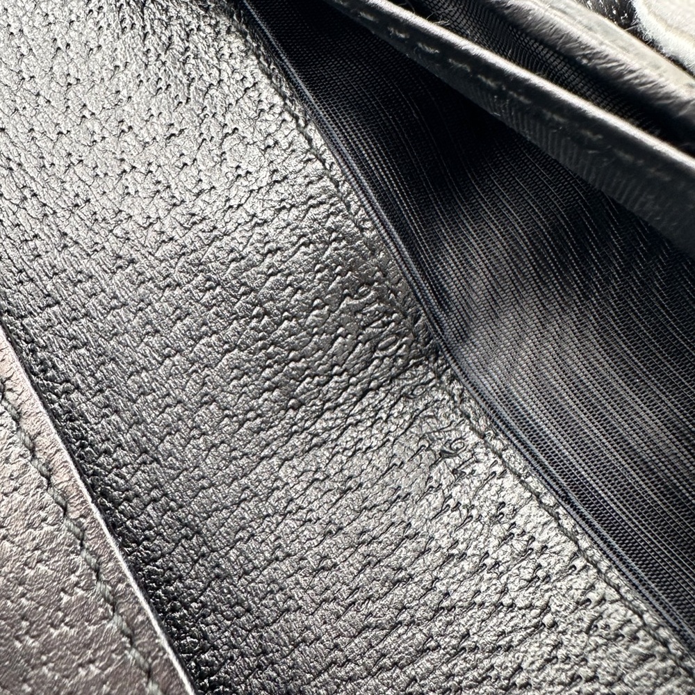 Gucci Sherry Bow Black Wallet with Gold Accents - Picture 10 of 13